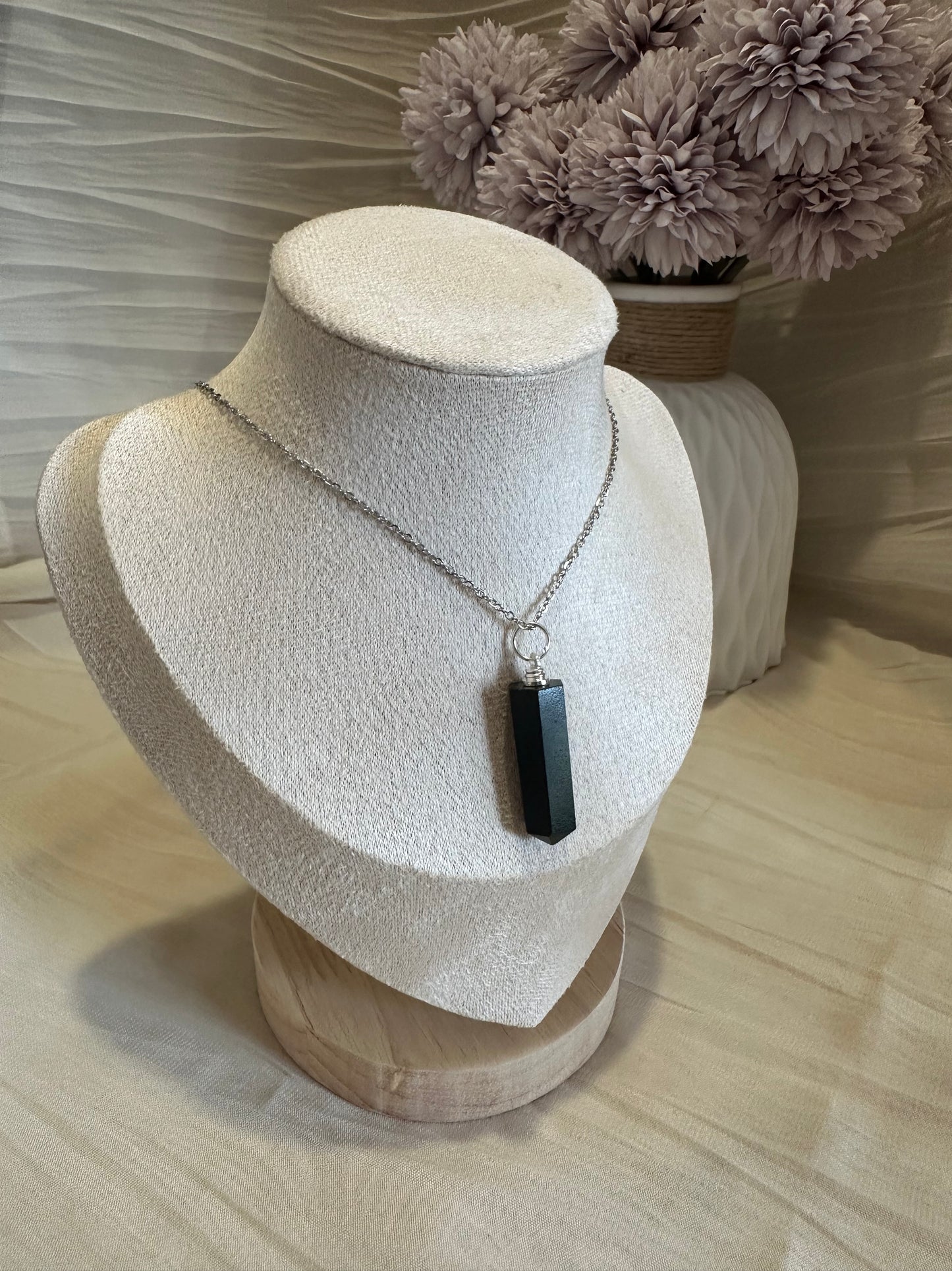Collier Pointe Onyx - Force & Confiance | 30 à 35 mm