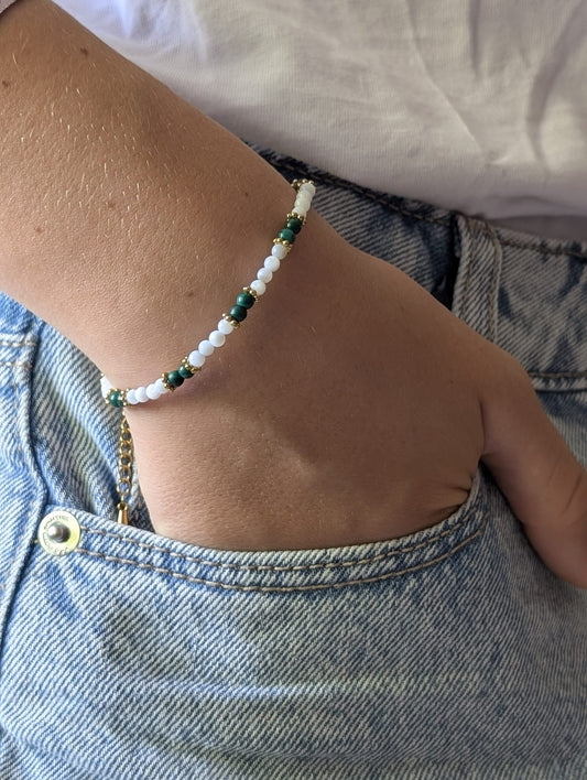 Bracelet Elye doré Nacre & Malachite | Transformation & Harmonie