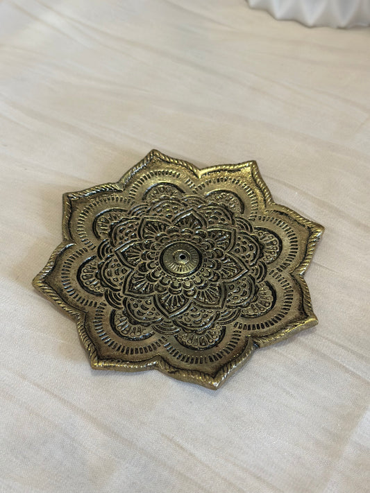 Porte-Encens en Métal – Lotus Sacré | 10 cm