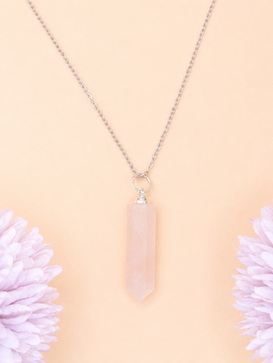 Collier Pendule Quartz Rose | Douceur & Harmonie
